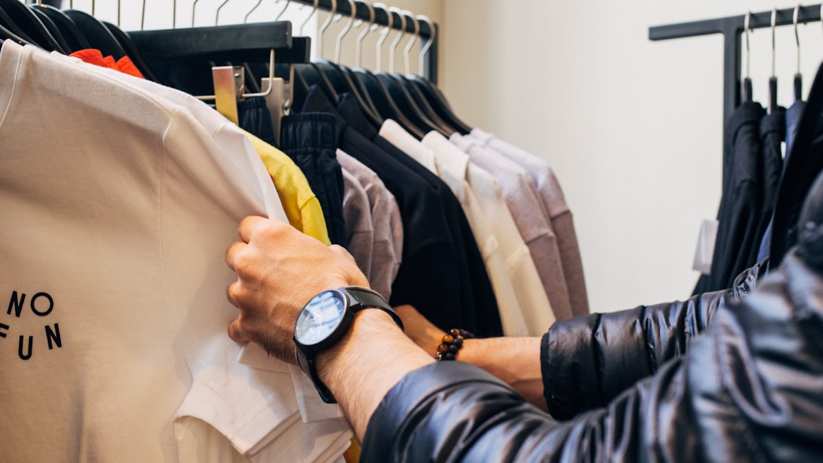 Mango a un paso de los 4.000 millones: cómo el gigante catalán crece a la sombra de Inditex